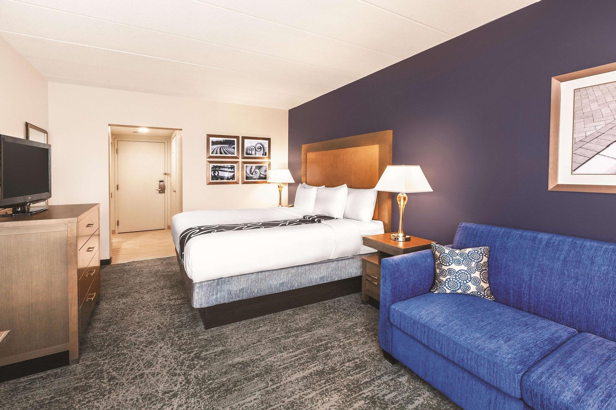 La Quinta By Wyndham Philadelphia Airport Hotel Essington Exterior photo